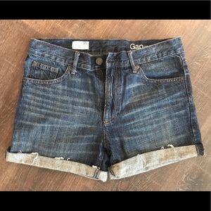 Gap shorts